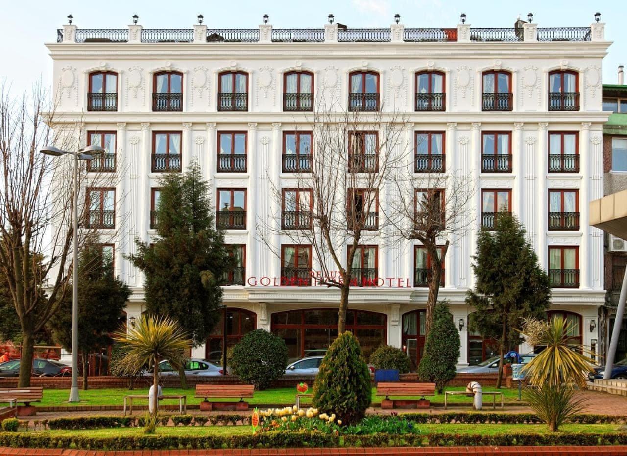 Delux Golden Horn