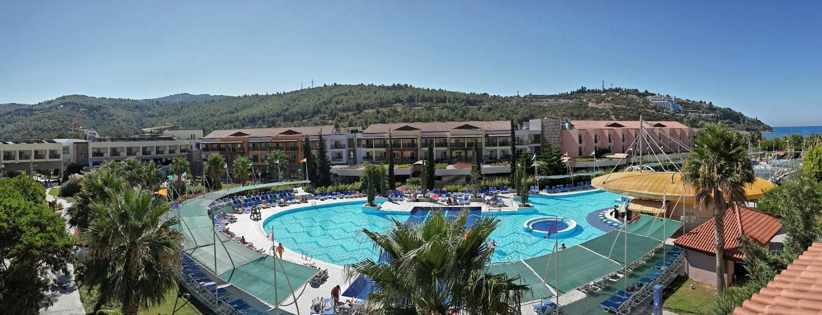 Aqua Fantasy Resort